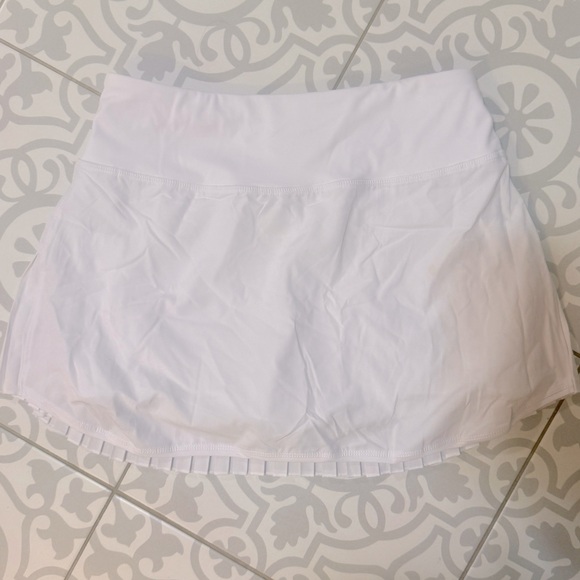 NWT Baleaf Women's high waisted Pleated/Flat White Athletic/Tennis Skirt Size M - Picture 6 of 9